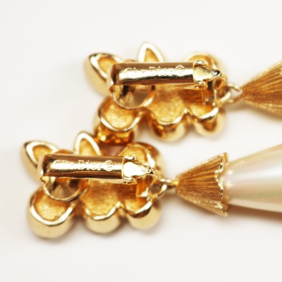 ⚜️ Vintage Christian Dior Crystal & Pearl Earrings - Picture 6 of 16